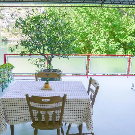 Apartman Seaside Motar *